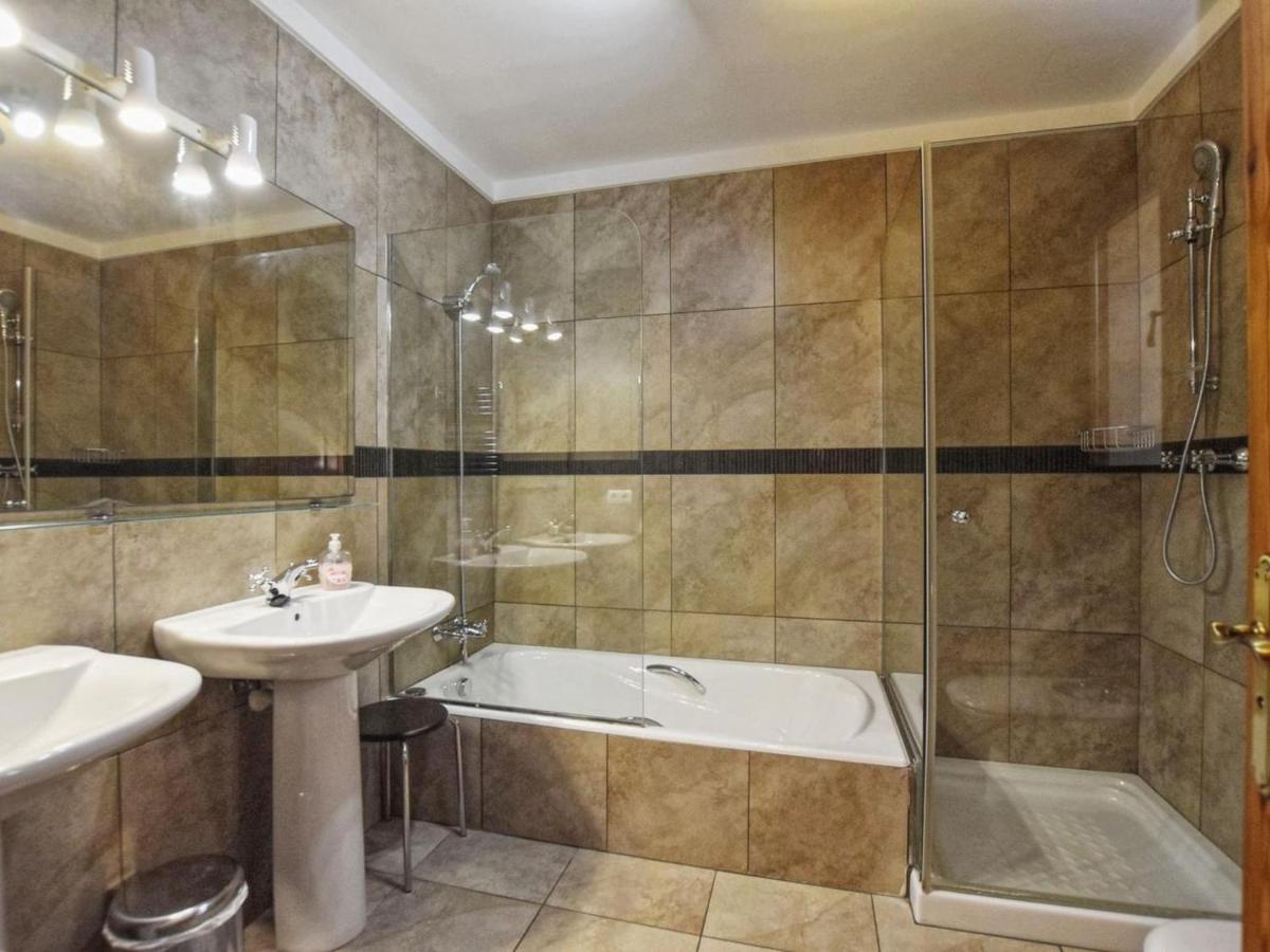 Pla De Ses Rotes By Interhome Vakantiehuis Campanet